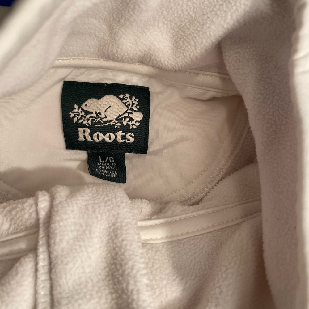Roots sweater - Picture 2 of 3